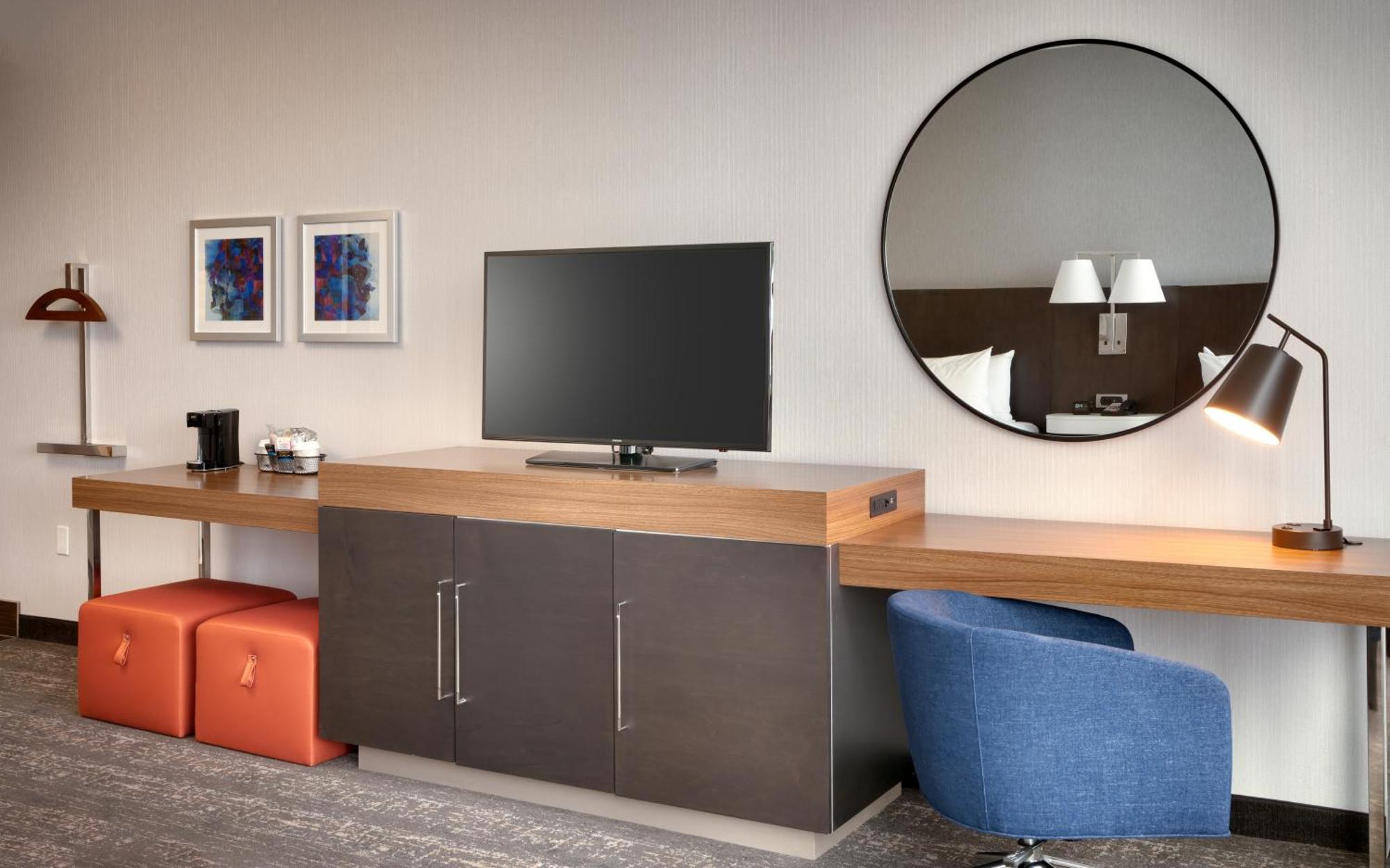 Hampton Inn & Suites Anaheim Resort Convention Center Εξωτερικό φωτογραφία