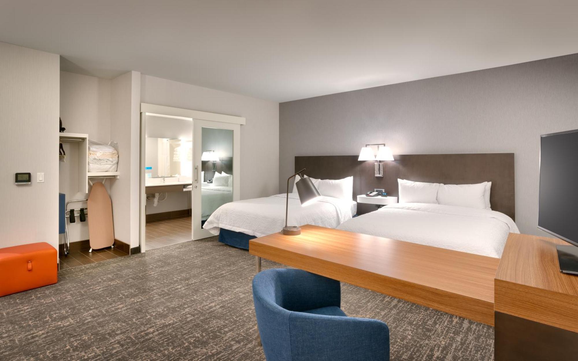 Hampton Inn & Suites Anaheim Resort Convention Center Εξωτερικό φωτογραφία