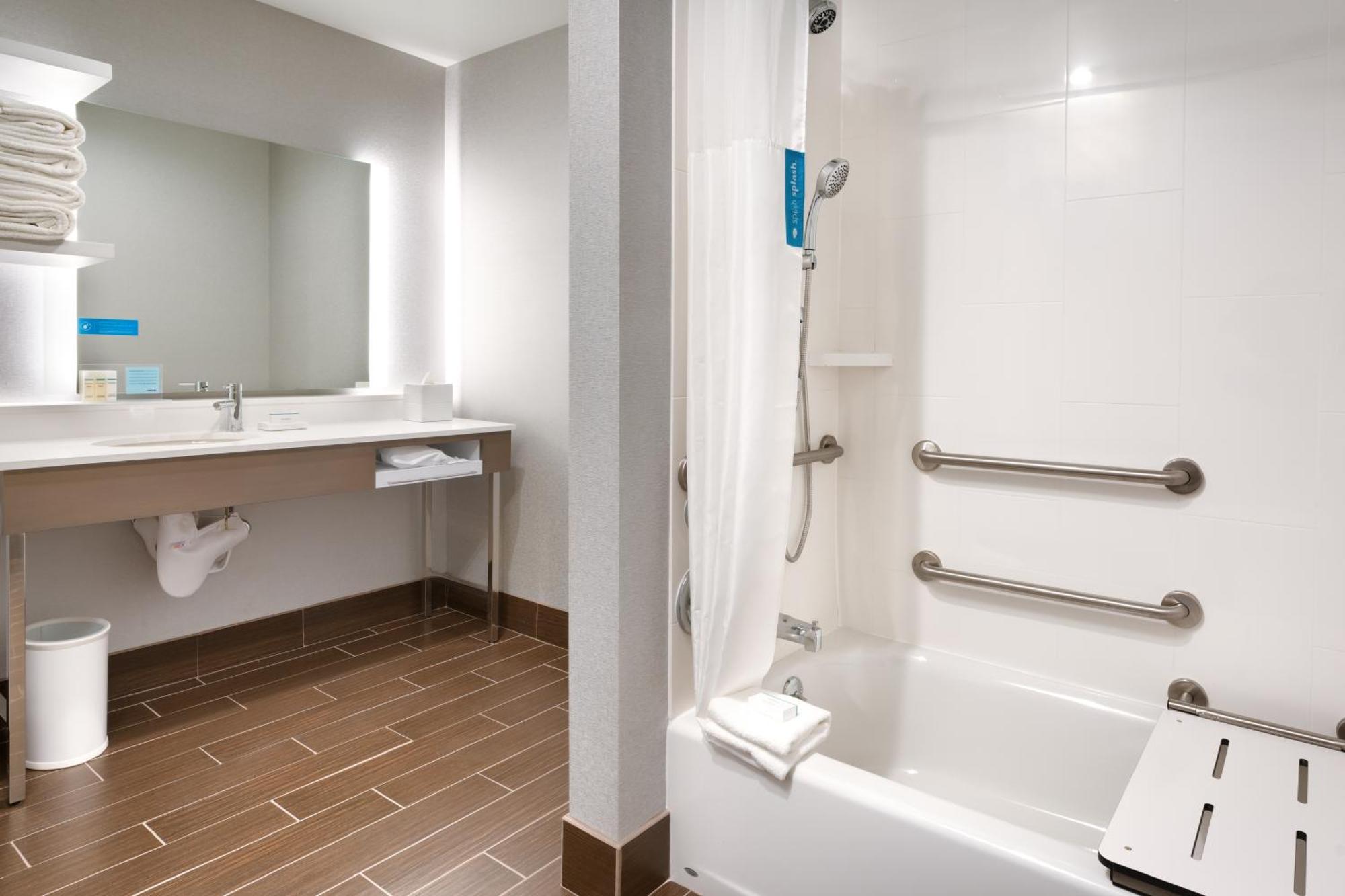 Hampton Inn & Suites Anaheim Resort Convention Center Εξωτερικό φωτογραφία