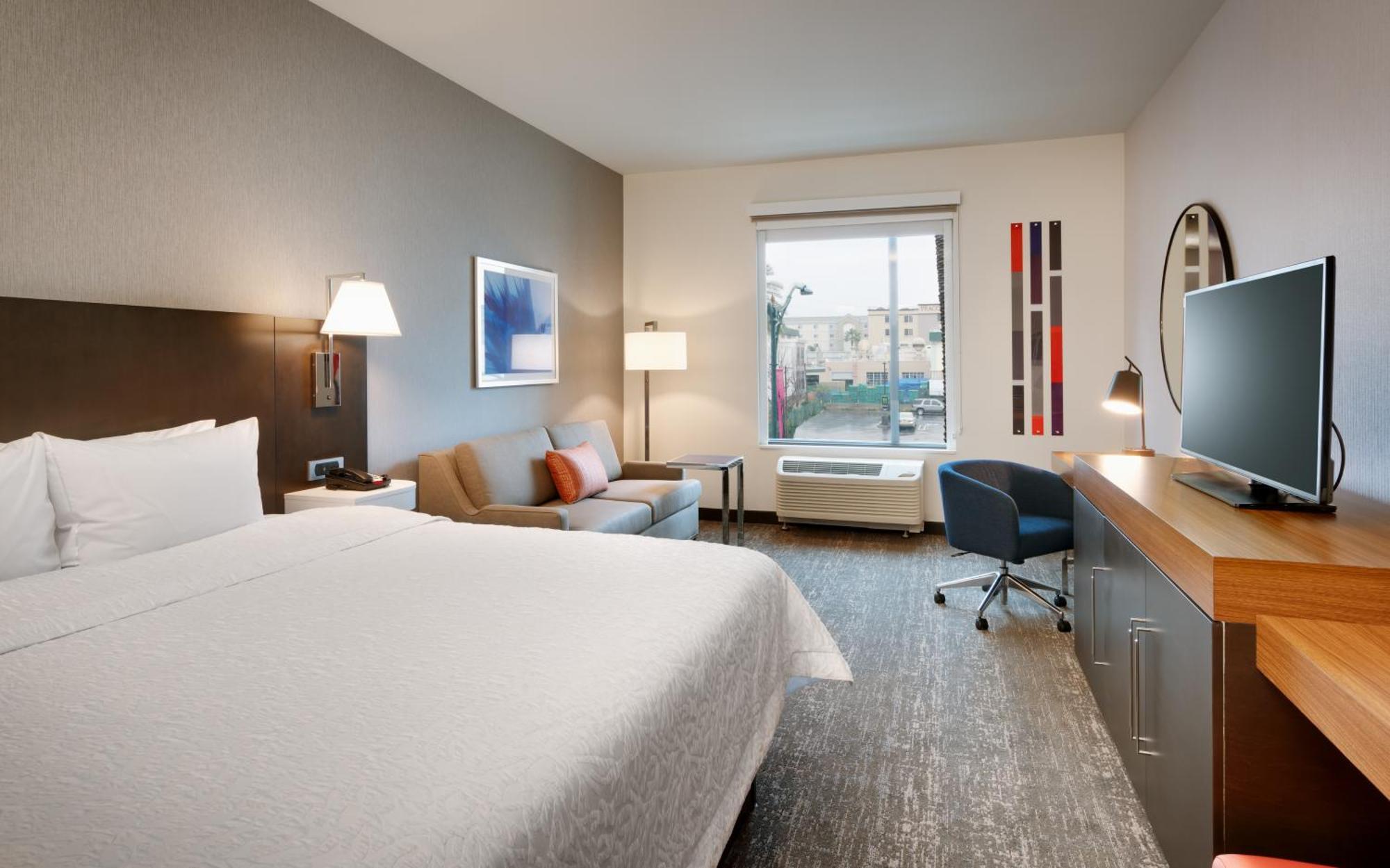 Hampton Inn & Suites Anaheim Resort Convention Center Εξωτερικό φωτογραφία